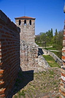 Images Dated 17th April 2007: A tour of Baba Vida Fortress