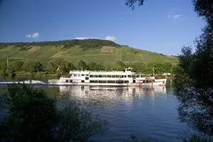 Images Dated 17th June 2006: Tour boat on the Mosel River in northwest Germany