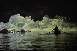 Prints of Tourists in cave on Tam Coc (three caves) boat trip on Ngo Dong River, (UNESCO World Herritage Area), near Ninh Binh, Vietnam Images Dated 2018 June: Tourists in cave on Tam Coc (three caves) boat trip on Ngo Dong River, (UNESCO World
