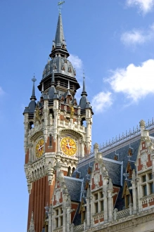 Images Dated 29th July 2007: The tower atop the Hotel de Ville at Calais in the department of Pas-de-Calais, France