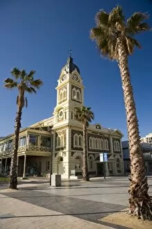 Images Dated 29th August 2006: Town Hall, Glenelg, Adelaide, South Australia, Australia