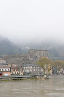 Images Dated 16th April 2005: The town Tournon across the Rhone river with the Chateau de Tournon. under snow