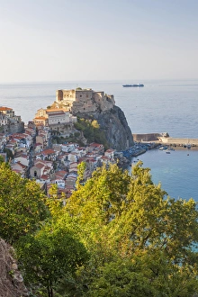 Images Dated 22nd October 2012: Town View with Castello Ruffo, Scilla, Calabria, Italy