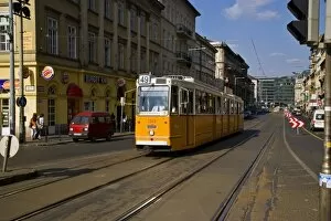Images Dated 11th April 2007: The transpotation system of Budapest Hungary