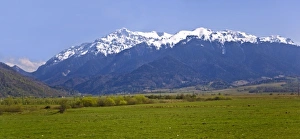 Images Dated 21st April 2007: Traveling in the Prahova Valley in route back to Bucharest