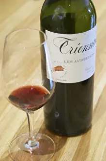Vino Prints: Triennes Les Aureliens red and a glass Domaine de Triennes Nans-les-Pins Var Cote