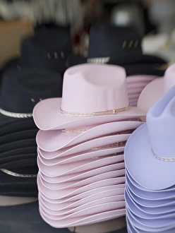 Images Dated 23rd February 2007: Tucson, Arizona. Cowboy hats for men and women on sale at the Tucson Rodeo