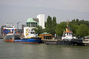 Images Dated 6th August 2007: Tug boats at the Port of Rotterdam, Netherlands