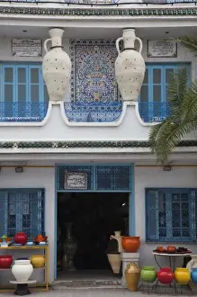 Tunisia, Cap Bon, Nabeul, biggest Tunisian ceramics center, pottery shop