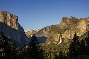 El Capitan Prints: Tunnel View. Yosemite, Unesco World Heritage Site, California