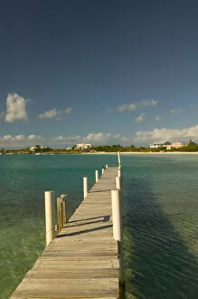 Images Dated 13th December 2005: TURKS & CAICOS, Providenciales Island, Chalk Sound View along Sapodilla Bay