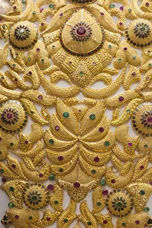 UAE, Dubai, Deira, Gold Souk, gold jewelry