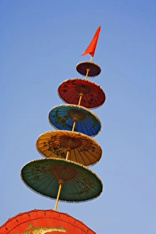 Images Dated 21st February 2006: Umbrellas, Chiang Mai, Thailand