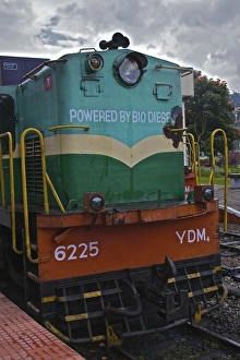 Images Dated 14th October 2009: UNESCO, India, Tamil Nadu, Nilgiri Mountains, Heritage Steam Train, Udagamandalam