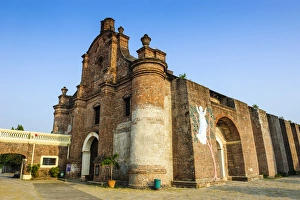 Images Dated 19th April 2011: Unesco world heritage sight the church of Santa Maria, Ilocos Norte, Northern Luzon