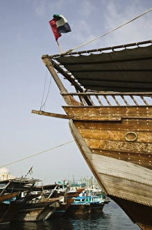 Images Dated 3rd March 2007: United Arab Emirates, Sharjah, Sharjah Town. Dhow Harbor / Port Khalid