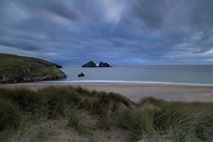 Images Dated 13th July 2024: United Kingdom, England, Cornwall. Newquay, Holywell Beach