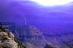 Images Dated 12th October 2007: United States, Arizona, Grand Canyon National Park. Lightning storm over the canyon