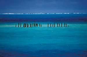 Images Dated 1st September 2003: United States, Hawaii, Midway, Atoll NWR. Storm passing over Sand Island