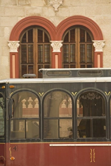Images Dated 2nd April 2008: United States, Puerto Rico, Ponce. Arches of traditional colonial architecture