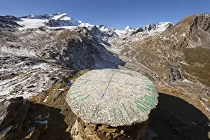 Signpost Prints: The upper valley martelltal (Butzental) with the Mts Zufallspitzen and Koenigsspitze