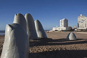 Uruguay, Maldonado Department, Punta del Este. Playa Brava: Chilean Artist Mario