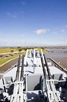 Images Dated 23rd October 2009: USA, Alabama, Mobile. Battleship Memorial Park, World War 2-era battleship, USS Alabama
