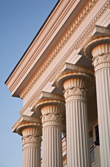 Images Dated 20th October 2009: USA, Alabama, Montgomery. Alabama State Capitol, b. 1851, columns, sunset