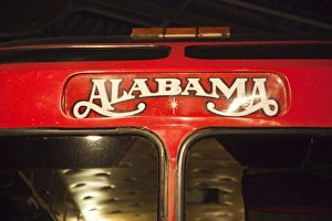 Band Prints: USA, Alabama, Tuscumbia. Alabama Music Hall of Fame, tourbus of the group Alabama