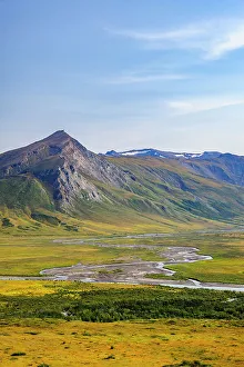 Images Dated 19th October 2022: USA, Alaska, Gates of the Arctic National Park