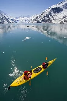 Images Dated 18th May 2007: USA, Alaska, Glacier Bay National Park. Sea kayakers in John Hopkins Inlet. (MR)