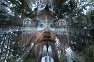 Images Dated 19th August 2015: USA, Alaska, Ketchikan, Totem Bight State Historical Park