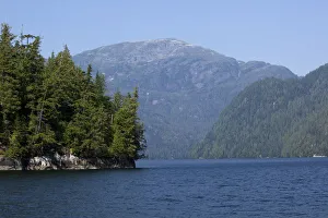 Images Dated 15th August 2010: USA, Alaska, Misty Fjords National Park