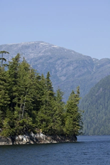 Images Dated 15th August 2010: USA, Alaska, Misty Fjords National Park