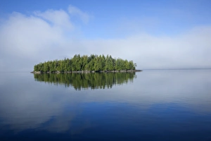 Images Dated 17th August 2010: USA, Alaska, outside of Ketchikan in Southeast