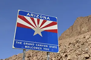 Reservoir Prints: USA, Arizona, Arizona The Grand Canyon State Welcomes You sign, Hoover Dam