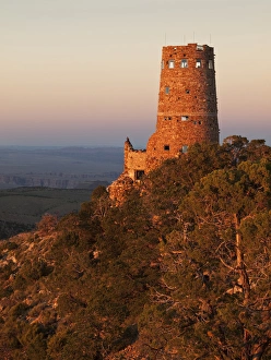 Images Dated 10th September 2010: USA, Arizona, Grand Canyon National Park, Watchtower at Desert View on the South Rim