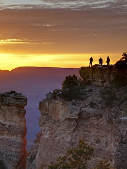 Images Dated 12th September 2010: USA, Arizona, Grand Canyon National Park, Sunrise at Yaki Point