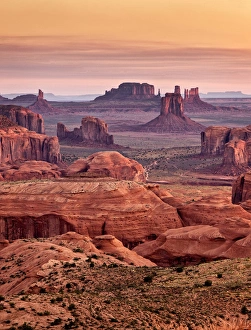 USA, Arizona, Monument Valley Navajo Tribal Park, View from Hunts Mesa at dawn