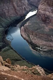 Images Dated 11th March 2007: USA, Arizona, Page. Horseshoe Bend of the Colorado River near Page, Arizona
