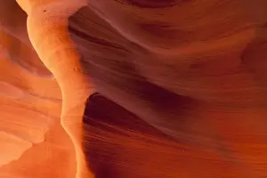 Images Dated 6th July 2009: USA, Arizona, Page, Sunlight filters down into carved red sandstone walls of Lower