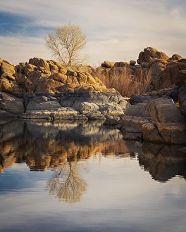 Images Dated 2024 February: USA, Arizona, Prescott. Rock formations and Watson Lake