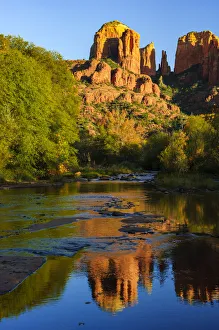 Images Dated 9th November 2006: USA, Arizona, Sedona, Cathedral Rock