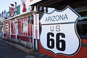 Images Dated 8th January 2009: USA, Arizona, Seligman. Rt. 66 Town, Rt. 66 Signs