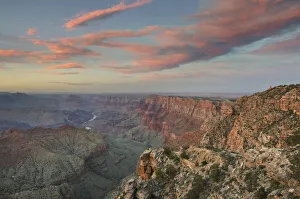 Images Dated 17th July 2019: USA, Arizona. Sunset over Navajo Point, Grand Canyon National Park
