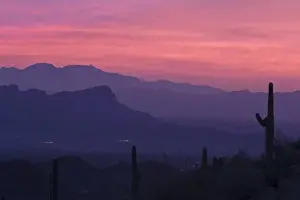 Images Dated 22nd January 2008: USA, Arizona, Tucson. Purple sunset on Avra Valley as seen from Tortolita Mountains