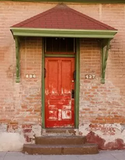 USA, Arizona, Tuscon. Red door, Barrio Libre