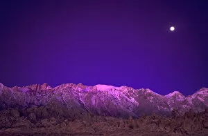 USA, California, Alabama Hills. Moonset over the Eastern Sierra Mountains. Credit as