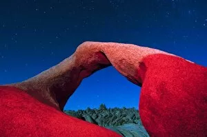 Images Dated 10th October 2005: USA, California, Alabama Hills, Night photo of arch in Alabama Hills with colored flash