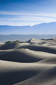 USA, California, Death Valley National Park, Mesquite Flat Sand Dunes, dawn
